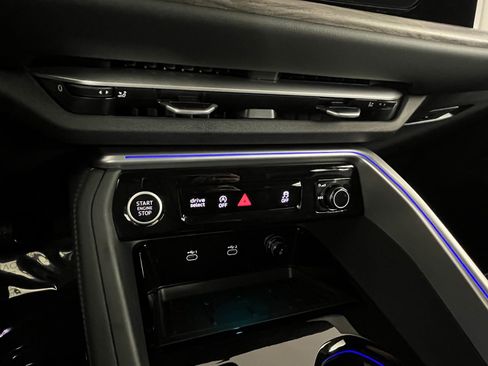 Certified 2025 Audi Q5 Premium w/ 19" Wheel Package image 16