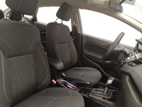 Used 2019 Ford Fiesta SE w/ Equipment Group 201A image 21