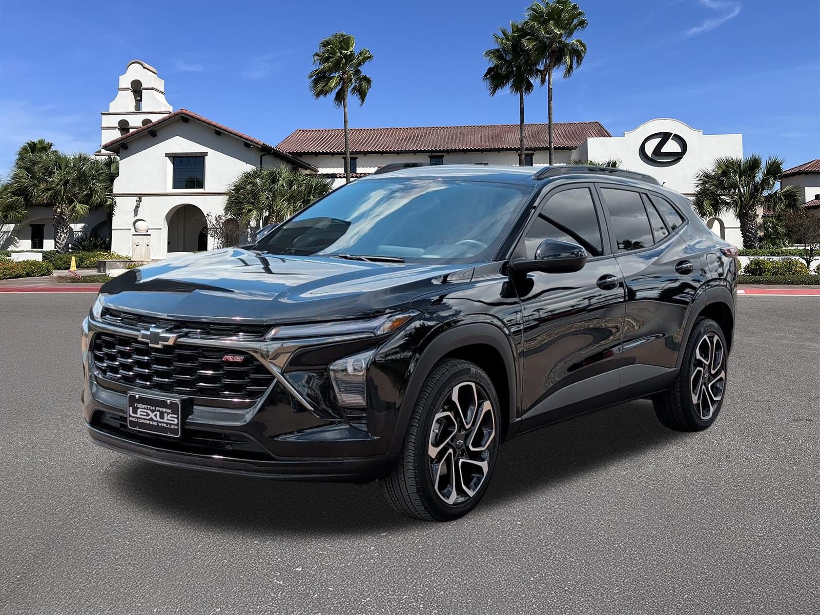Used 2025 Chevrolet Trax RS w/ Driver Confidence Package FWD image 5