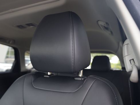 Used 2020 MAZDA CX-5 Touring FWD image 22