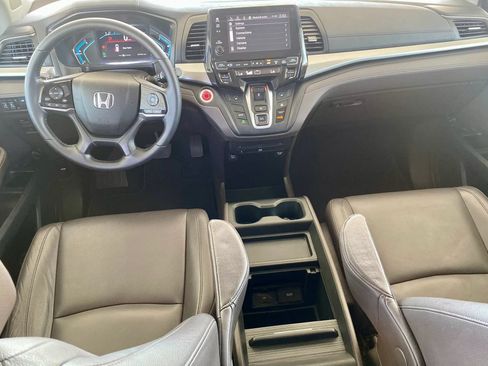 Used 2018 Honda Odyssey EX-L image 14