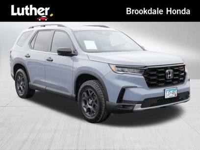 Certified 2025 Honda Pilot TrailSport