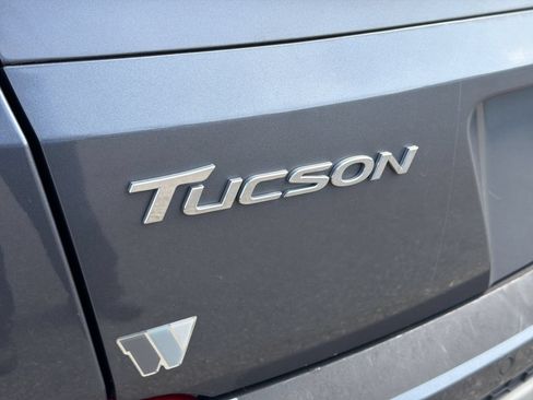 Used 2018 Hyundai Tucson Value AWD/4WD image 14