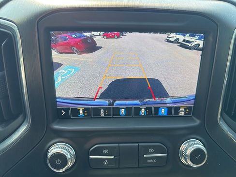 Used 2021 GMC Sierra 1500 AT4 w/ AT4 Premium Package AWD/4WD image 23