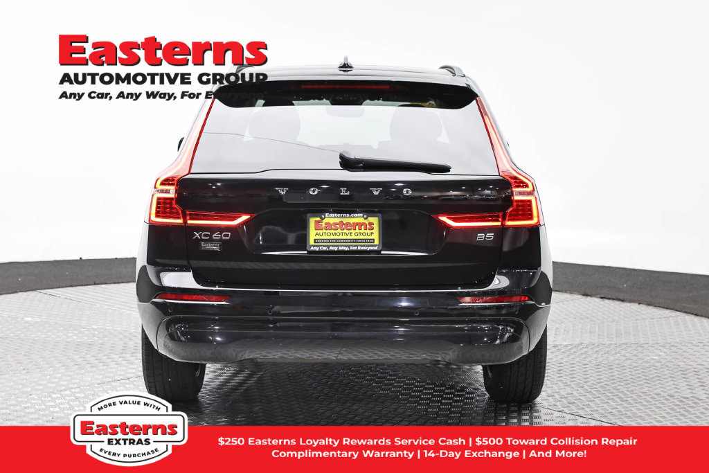 Used 2023 Volvo XC60 B5 Core FWD image 7