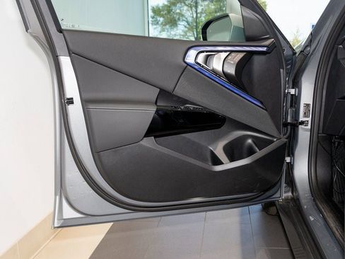 Used 2026 BMW X3 xDrive30 w/ Convenience Package AWD/4WD image 12