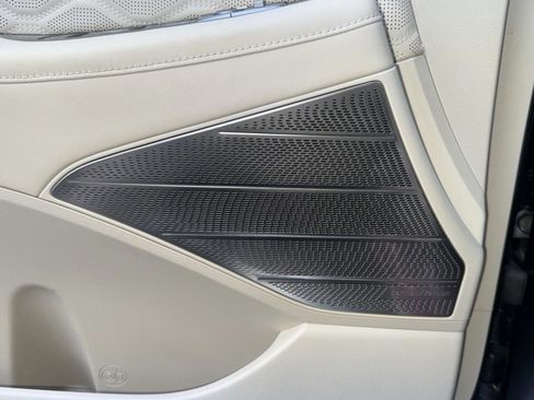 Used 2020 Hyundai Palisade Limited image 19