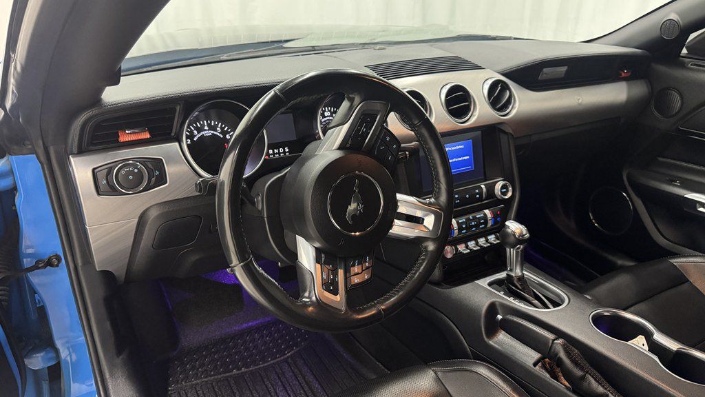 Used 2022 Ford Mustang Premium RWD image 16
