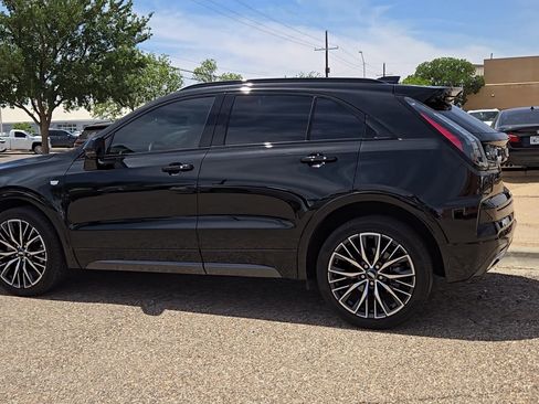 Used 2024 Cadillac XT4 Sport FWD image 6