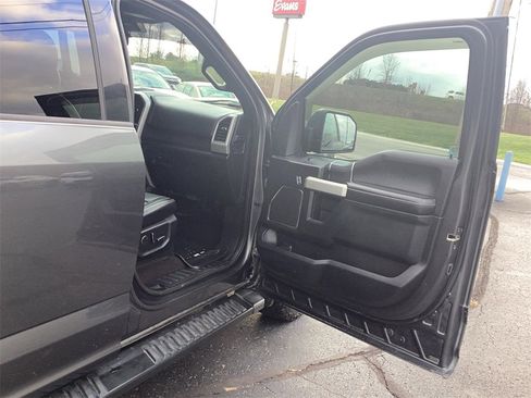 Used 2018 Ford F150 Lariat w/ Equipment Group 502A Luxury image 17
