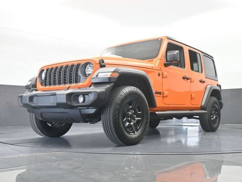 Used 2025 Jeep Wrangler Sport image 56