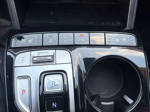 Used 2022 Hyundai Tucson Limited image 26