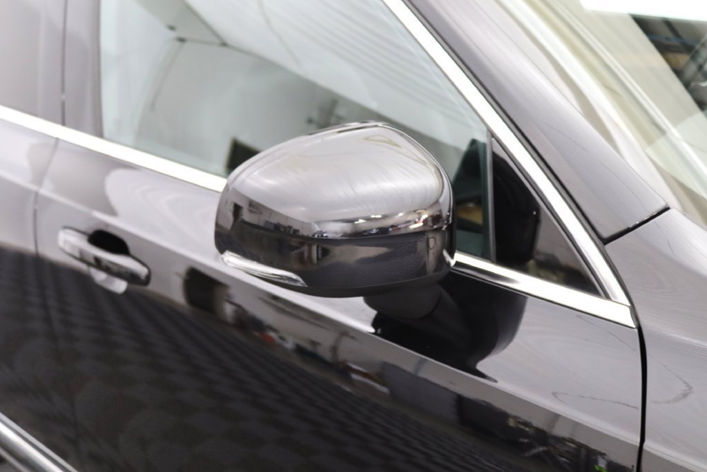 Used 2023 Volvo XC90 B6 Plus w/ Protection Package Premier AWD/4WD image 9