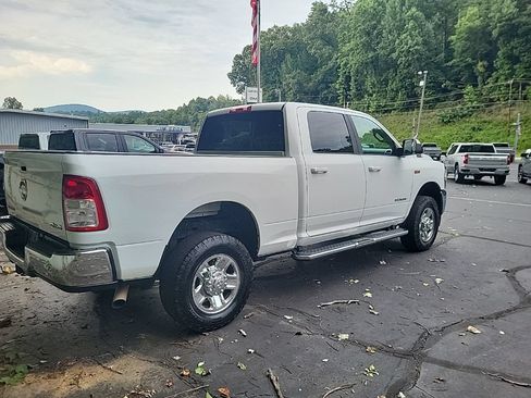 Used 2022 RAM 2500 Big Horn AWD/4WD image 8