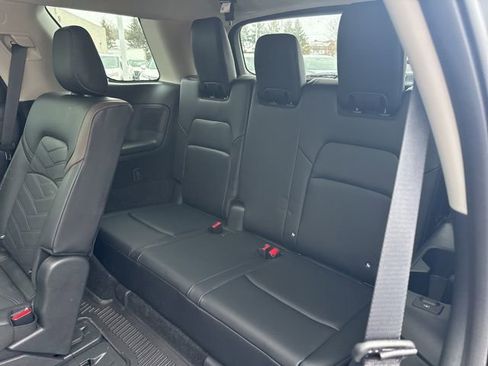 Certified 2025 Nissan Pathfinder Platinum w/ Cargo Package image 26