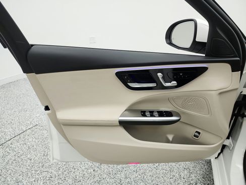 Used 2022 Mercedes-Benz C 300 Sedan image 14