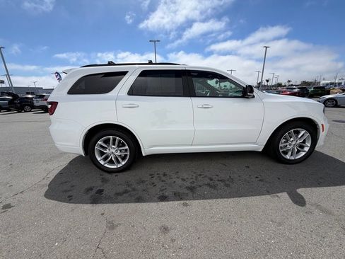Used 2024 Dodge Durango GT RWD image 7