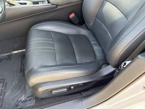 Used 2018 Honda Accord EX-L image 23