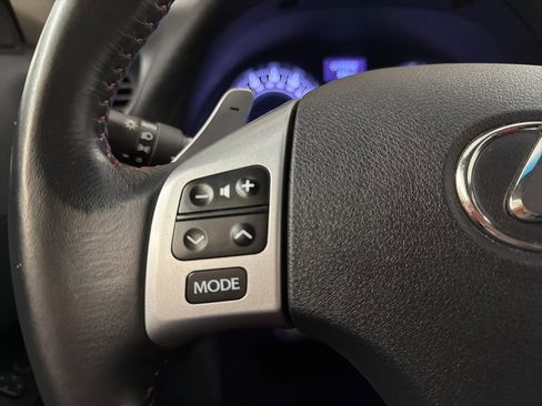 Used 2011 Lexus IS 350C image 28