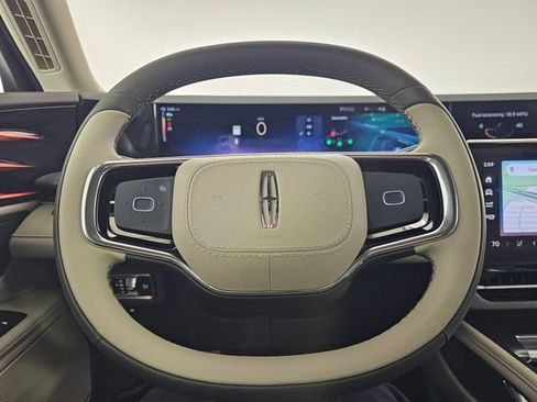 New 2025 Lincoln Nautilus Premier w/ Jet Appearance Package AWD/4WD image 27