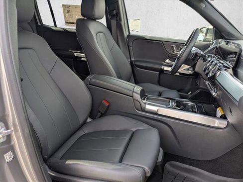 Used 2026 Mercedes-Benz GLB 250 image 22