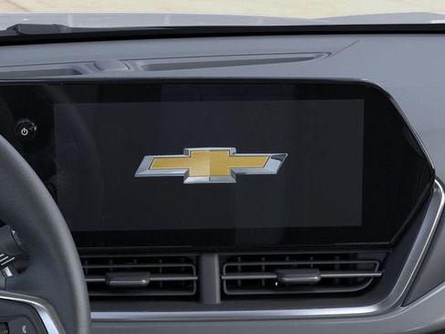 New 2026 Chevrolet Trax LT w/ LT Convenience Package FWD image 20