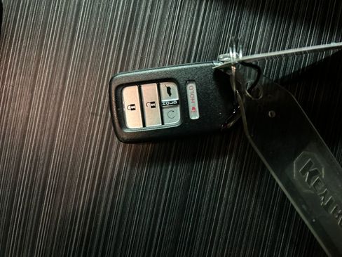 Used 2022 Honda Pilot Touring image 20