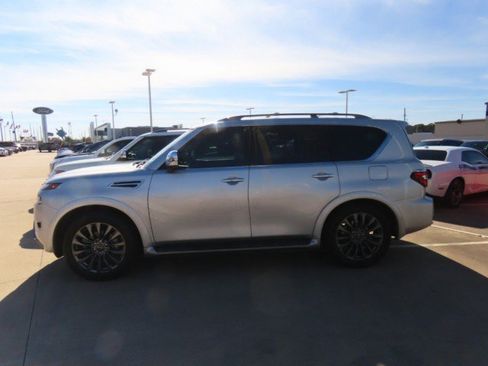 Used 2023 Nissan Armada Platinum w/ Cargo Package image 5