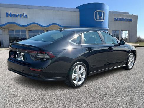 New 2026 Honda Accord LX image 4
