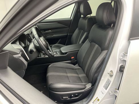 Certified 2025 MAZDA CX-50 AWD 2.5 S w/ Preferred Package image 8