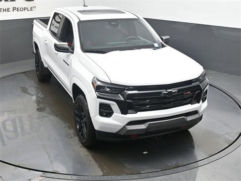 New 2025 Chevrolet Colorado Z71 w/ Technology Package image 25