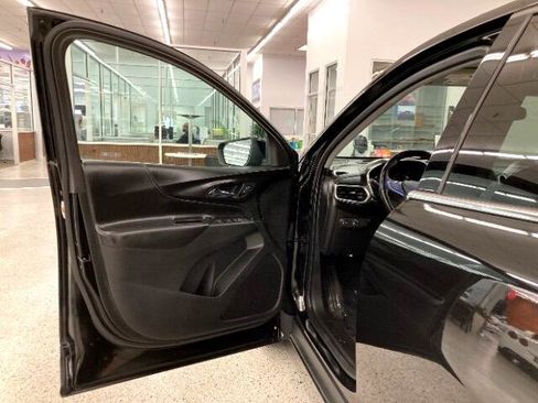 Used 2019 Chevrolet Equinox LT image 30