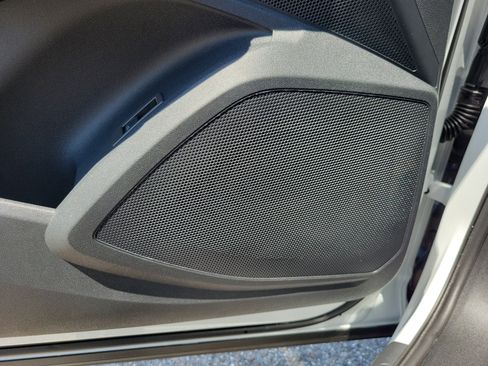 Used 2025 Audi Q5 Premium w/ Convenience Package AWD/4WD image 18