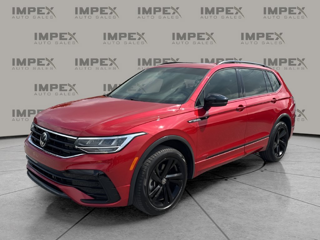 Used 2024 Volkswagen Tiguan SE R-Line AWD/4WD image 1