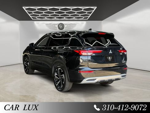 Used 2024 Mitsubishi Outlander SEL AWD/4WD image 3