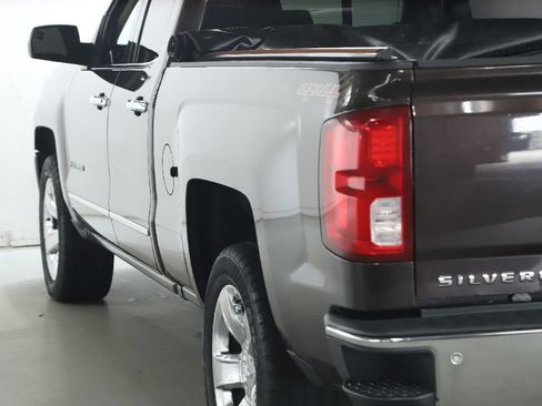 Used 2016 Chevrolet Silverado 1500 LTZ w/ LTZ Plus Package AWD/4WD image 41