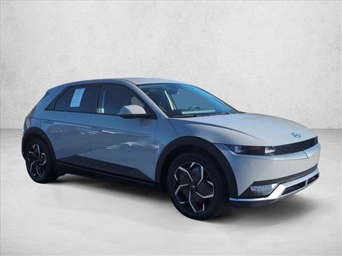 Certified 2024 Hyundai Ioniq 5 SEL image 3