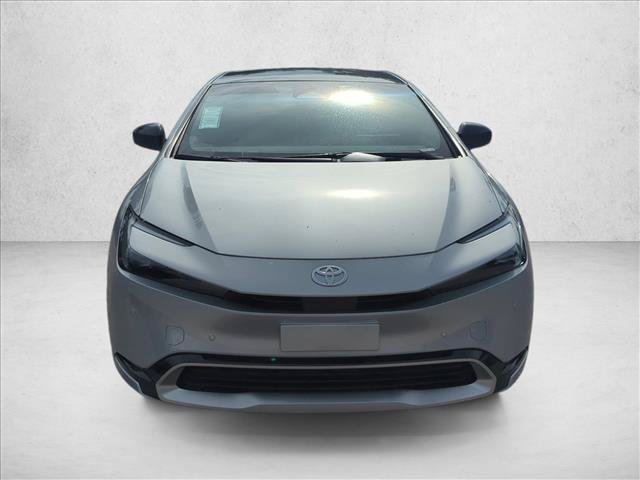 New 2027 Toyota Prius Plug-In Hybrid FWD image 2