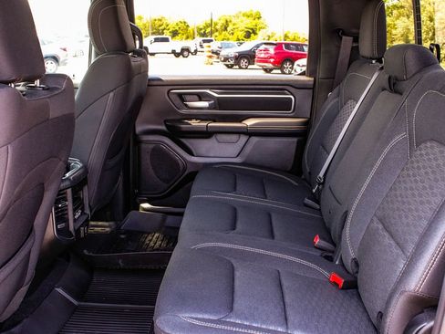 Used 2025 RAM 1500 Big Horn AWD/4WD image 33