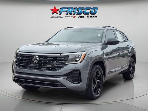 Used 2025 Volkswagen Atlas Cross Sport SEL R-Line image 3