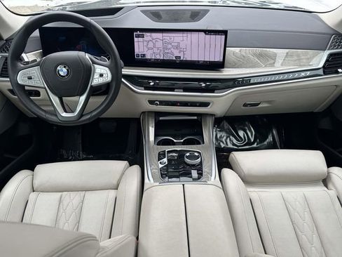 Certified 2023 BMW X7 xDrive40i w/ Executive Package image 23