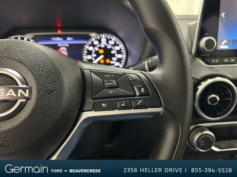 Used 2025 Nissan Sentra SV image 23