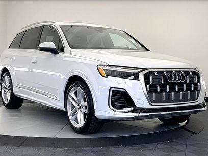 New 2025 Audi Q7 3.0T Premium Plus