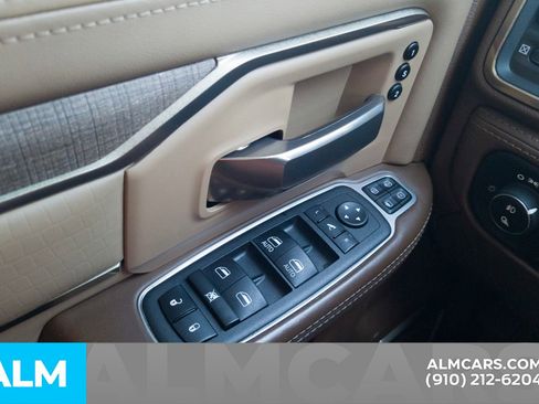 Used 2024 RAM 2500 Limited w/ Towing Technology Group image 33