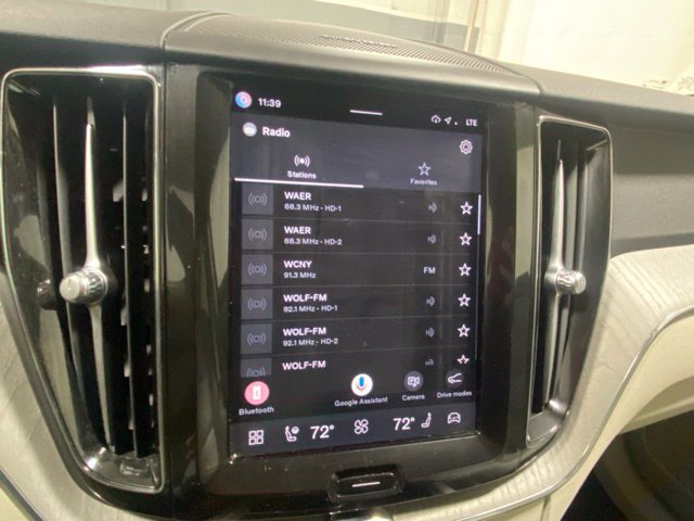 Used 2024 Volvo XC60 B5 Plus w/ Protection Package Premier AWD/4WD image 20