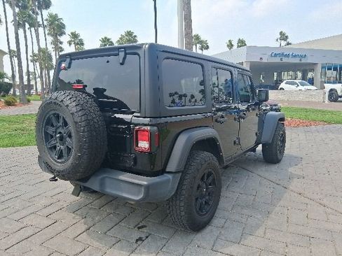 Used 2023 Jeep Wrangler Sport S AWD/4WD image 4