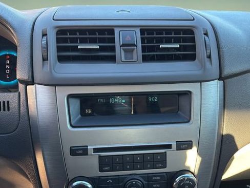 Used 2011 Ford Fusion SE w/ 202A Rapid Spec Order Code image 27