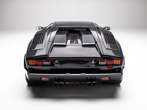 Used 1989 Lamborghini Countach Coupe RWD image 8