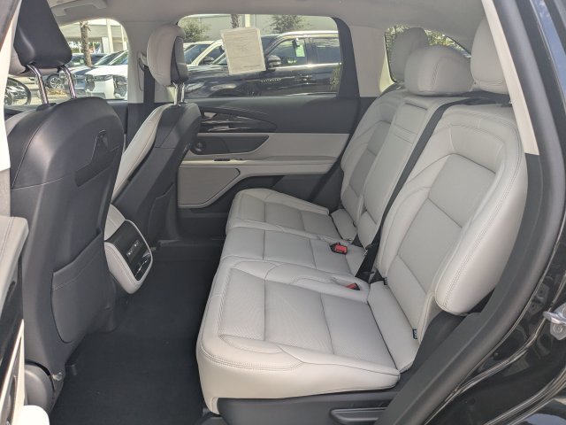 New 2026 Lincoln Nautilus Premier w/ Equipment Group 102A AWD/4WD image 13