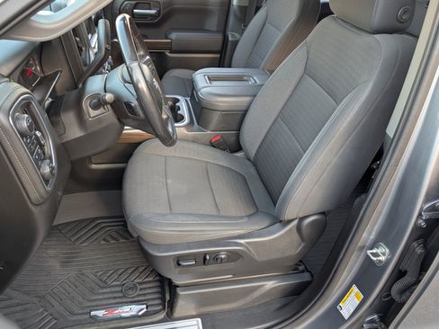 Used 2021 Chevrolet Silverado 1500 LT Trail Boss w/ Bed Protection Package image 16